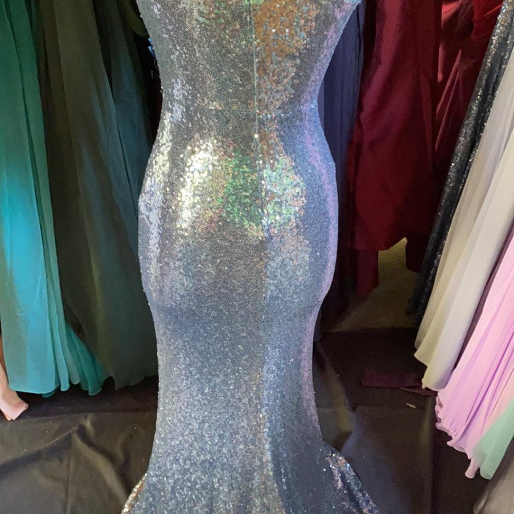 Sequined Maxi Gown - Picture 16 of 16